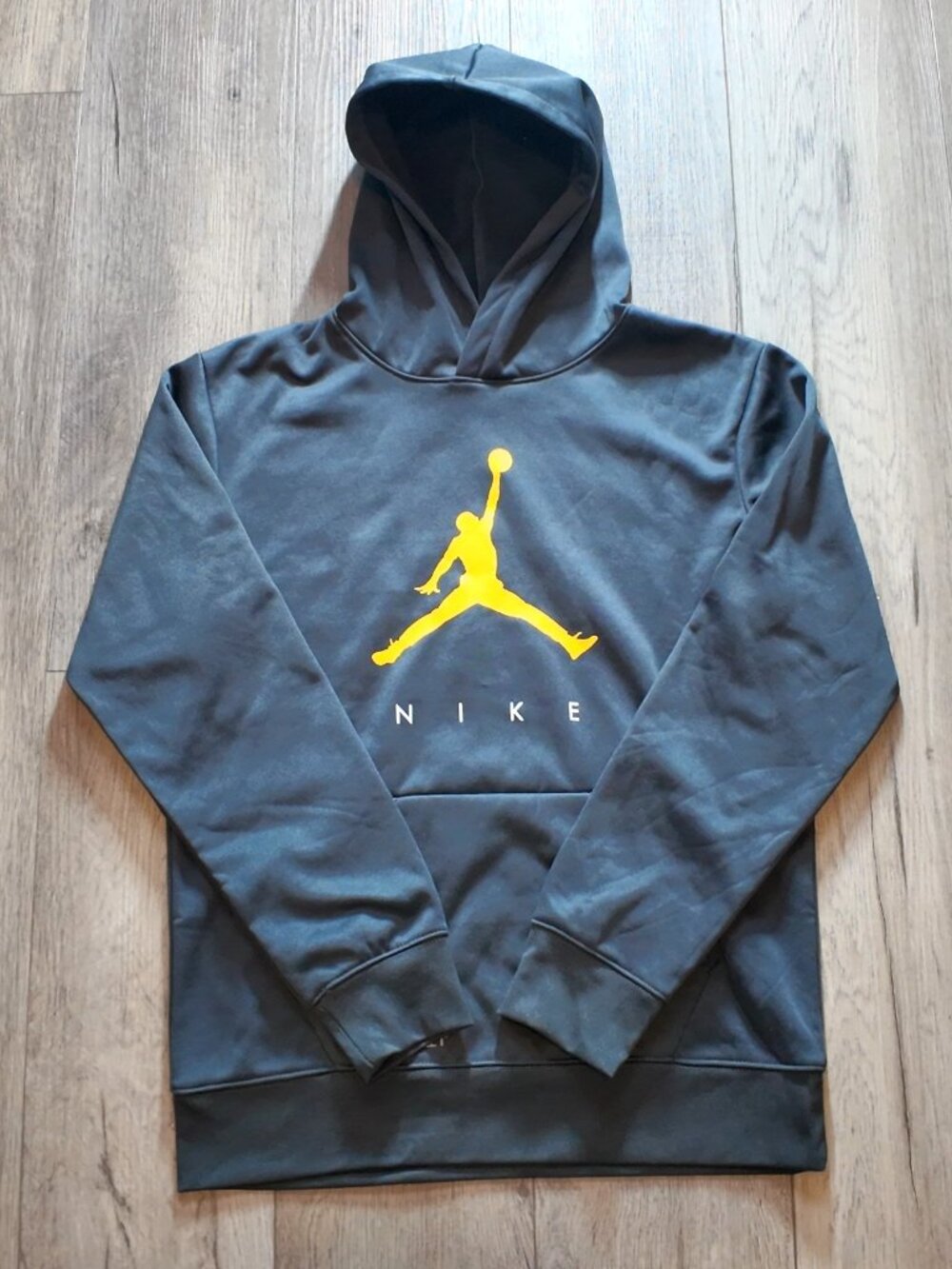 Nike Jordan Youth XL Charcoal Gray Hoodie Yellow Jumpman Graphic Pullover Boys